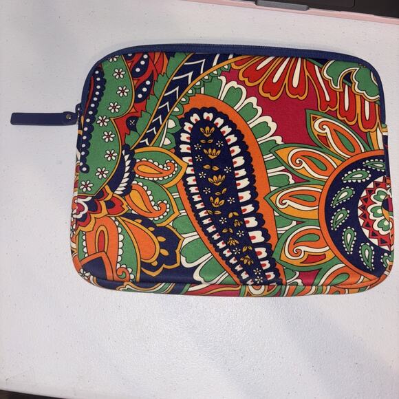 Vera Bradley Venetian Paisley Retired Print Tablet Case Makeup Bag Pouch NWOT - Picture 4 of 6